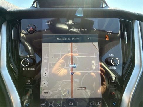 Used 2025 Subaru Outback Limited image 18