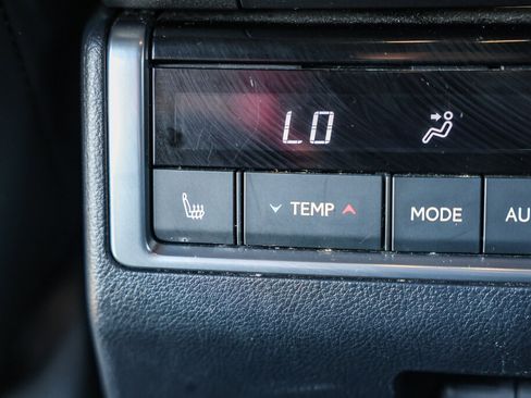 Used 2024 Lexus GX 550 AWD/4WD image 8