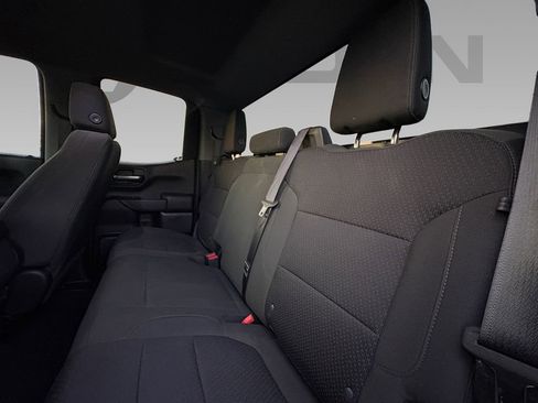 Used 2021 Chevrolet Silverado 1500 Custom image 4