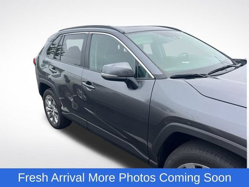 Used 2025 Toyota RAV4 XLE Premium w/ Weather Package AWD/4WD image 5