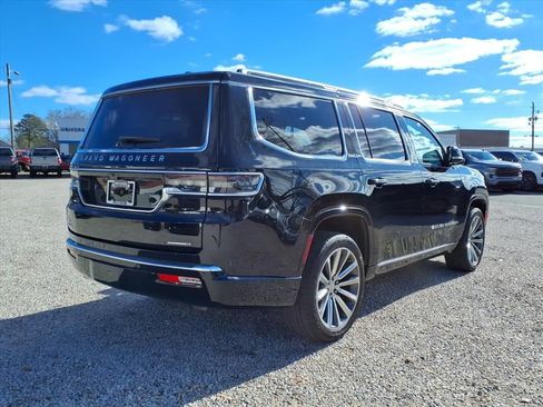 Used 2022 Jeep Grand Wagoneer Series II image 10