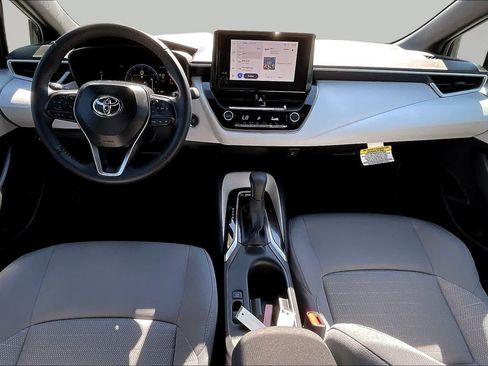 Used 2026 Toyota Corolla SE FWD image 15