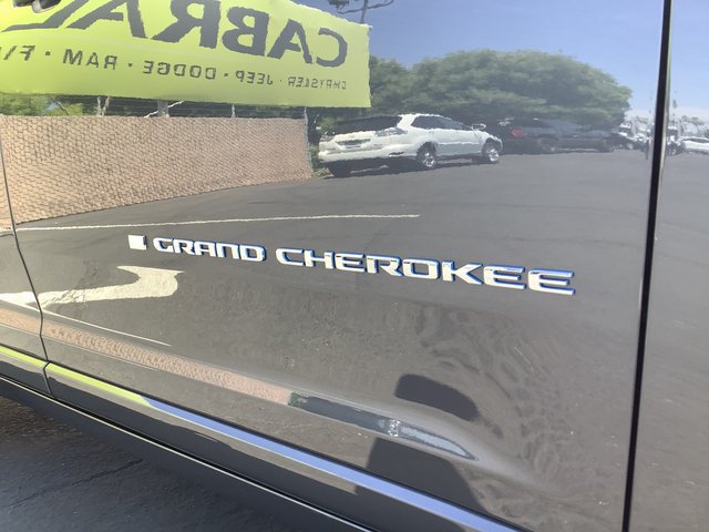 New 2023 Jeep Grand Cherokee Overland w/ Luxury Tech Group IV AWD/4WD image 44