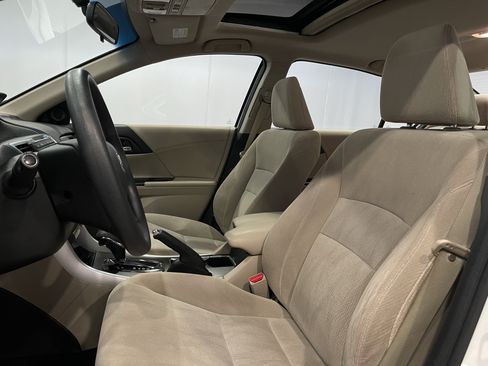 Used 2013 Honda Accord EX image 16