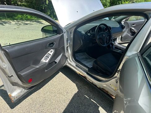 Used 2008 Pontiac G6 Value Leader FWD image 9
