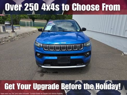 Used 2022 Jeep Compass Limited AWD/4WD image 2