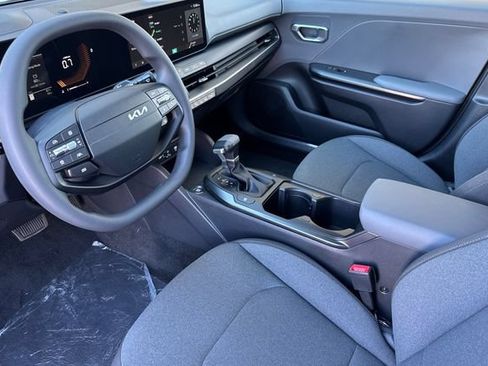 New 2026 Kia K4 FWD image 11