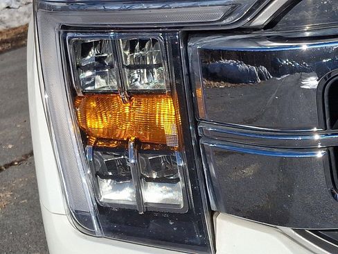 Used 2021 Ford F150 Lariat image 10