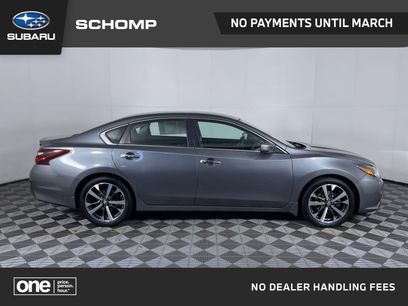 Used 2017 Nissan Altima 2.5 SR w/ LED Appearance Package