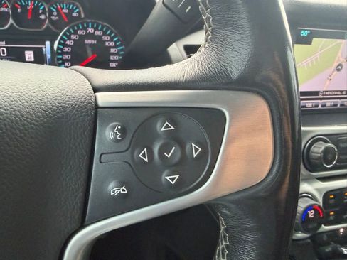 Used 2018 GMC Yukon XL SLT image 30