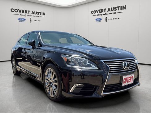 Used 2013 Lexus LS 460 L w/ Preferred Accessory Package RWD image 8