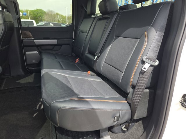 Used 2025 Ford F250 Lariat w/ Black Appearance Package AWD/4WD image 18