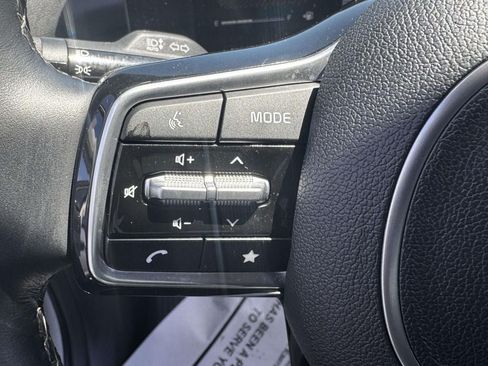 Certified 2024 Kia Sorento S AWD/4WD image 13