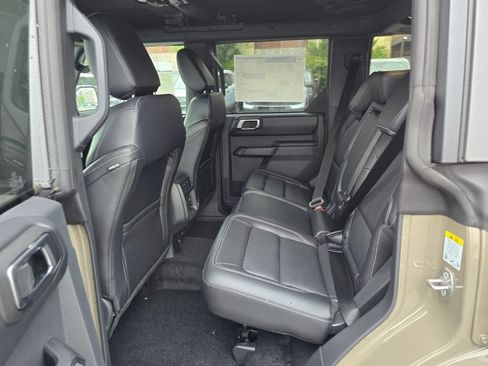 New 2026 Ford Bronco Outer Banks AWD/4WD image 15