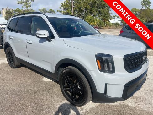 Certified 2024 Kia Telluride EX X-Line image 3