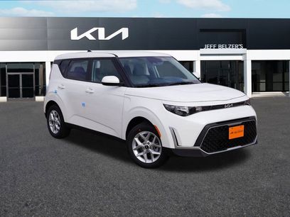 New 2025 Kia Soul LX