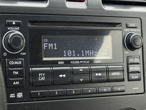 Used 2014 Subaru Crosstrek 2.0i Premium image 15