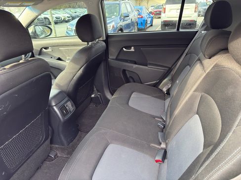 Used 2014 Kia Sportage LX image 10