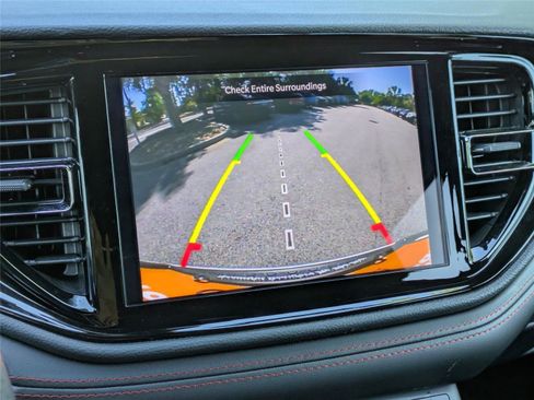 Certified 2025 Dodge Durango GT RWD image 24