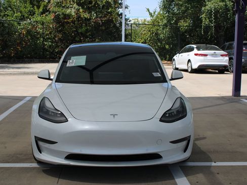 Used 2022 Tesla Model 3 Performance AWD/4WD image 9