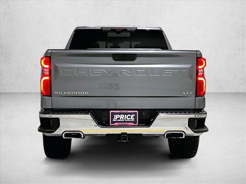 Used 2022 Chevrolet Silverado 1500 LTZ w/ LTZ Premium Package AWD/4WD image 4