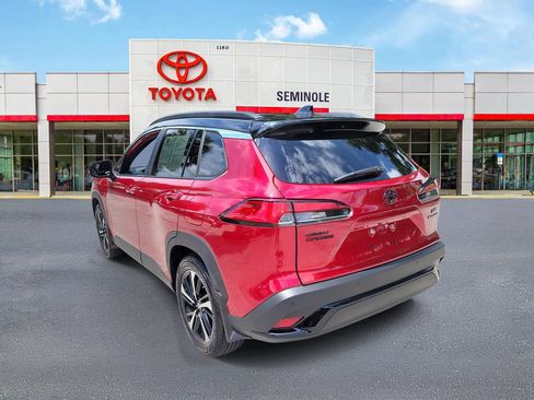 Used 2025 Toyota Corolla Cross AWD Hybrid w/ Convenience Package image 4