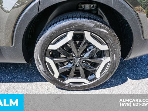 Used 2025 Kia Telluride S AWD/4WD image 16