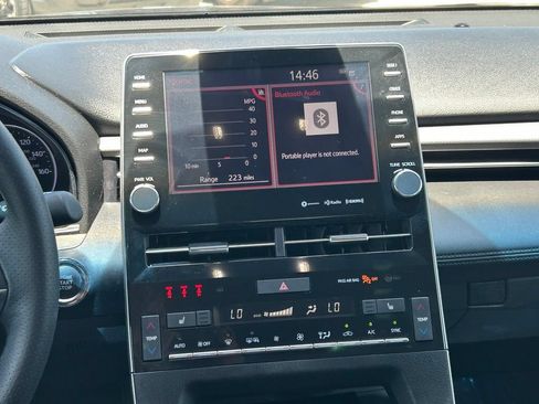 Used 2019 Toyota Avalon XSE FWD image 19