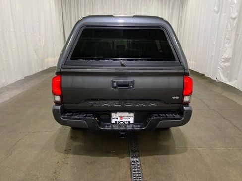 Certified 2018 Toyota Tacoma TRD Off-Road w/ TRD Premium Off Road Package image 5