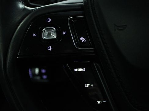 Used 2020 Lincoln Aviator Reserve w/ Equipment Group 202A image 21