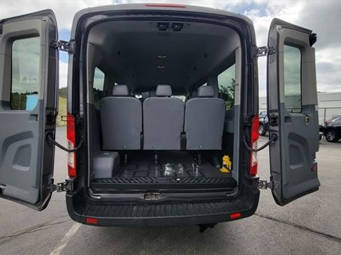 Used 2015 Ford Transit 150 XLT RWD image 48