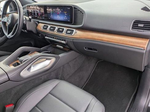 Used 2025 Mercedes-Benz GLE 350 4MATIC image 23