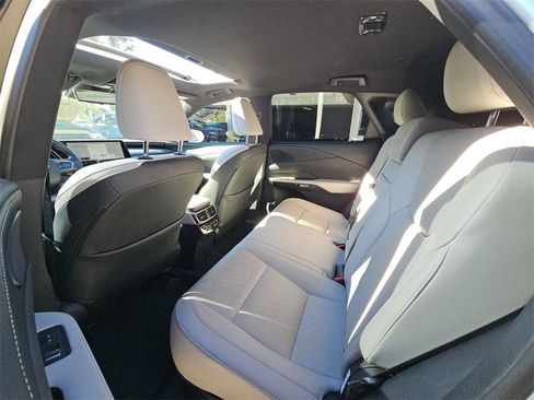 Used 2023 Lexus RX 350 Premium Plus image 14