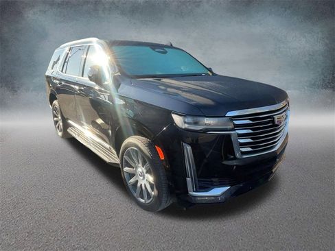 Certified 2024 Cadillac Escalade Premium Luxury Platinum image 2