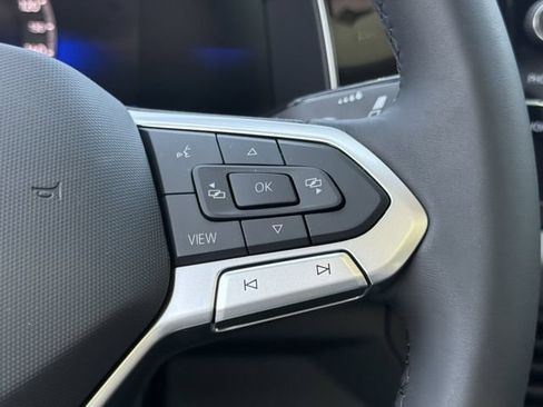 New 2026 Volkswagen Jetta SE FWD image 14
