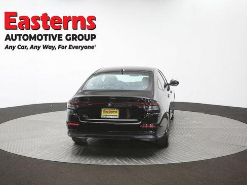 Used 2025 Honda Accord SE image 38