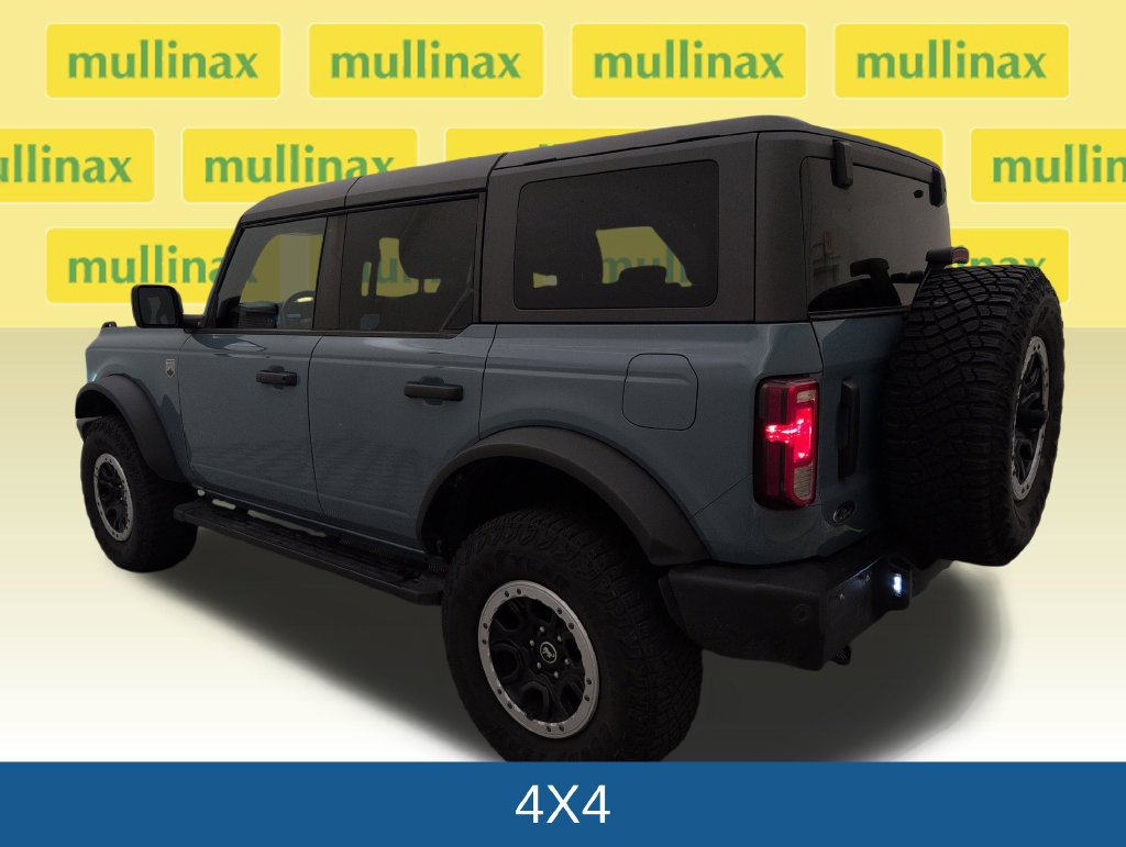 Used 2023 Ford Bronco Big Bend w/ Sasquatch Package AWD/4WD image 8
