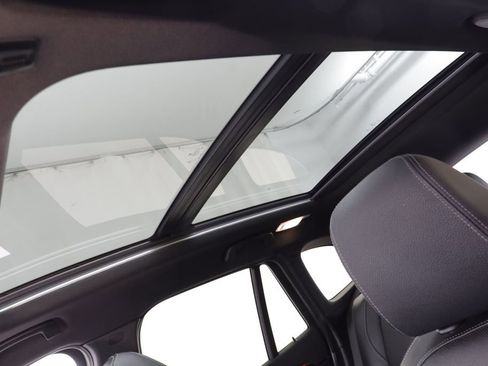 Used 2017 BMW X1 xDrive28i image 15