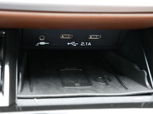 Used 2020 Subaru Outback Touring w/ Popular Package #2 AWD/4WD image 33