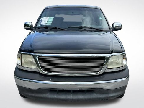 Used 2002 Ford F150 XLT RWD image 2