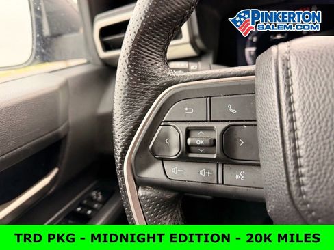Used 2024 Toyota Tacoma TRD Off-Road image 26