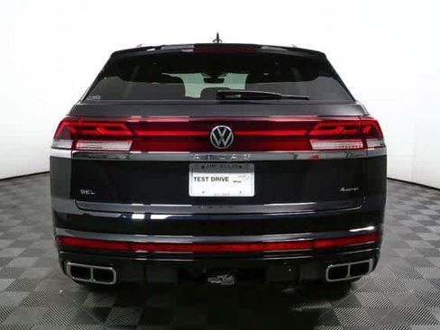 New 2026 Volkswagen Atlas Cross Sport SEL Premium R-Line image 24