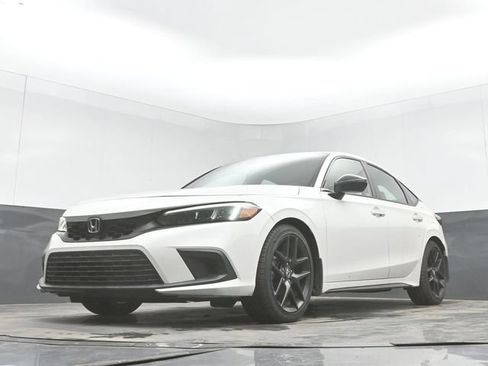 Used 2023 Honda Civic Sport image 29