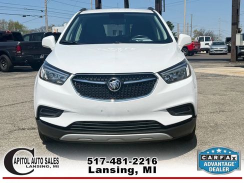 Used 2021 Buick Encore Preferred AWD/4WD image 3