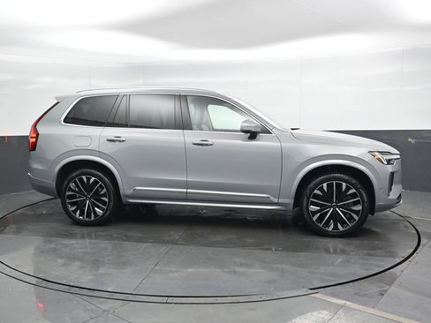 New 2026 Volvo XC90 T8 Ultra w/ Protection Package Premier AWD/4WD image 3
