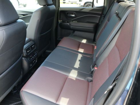 Used 2024 Honda Ridgeline Black Edition image 34