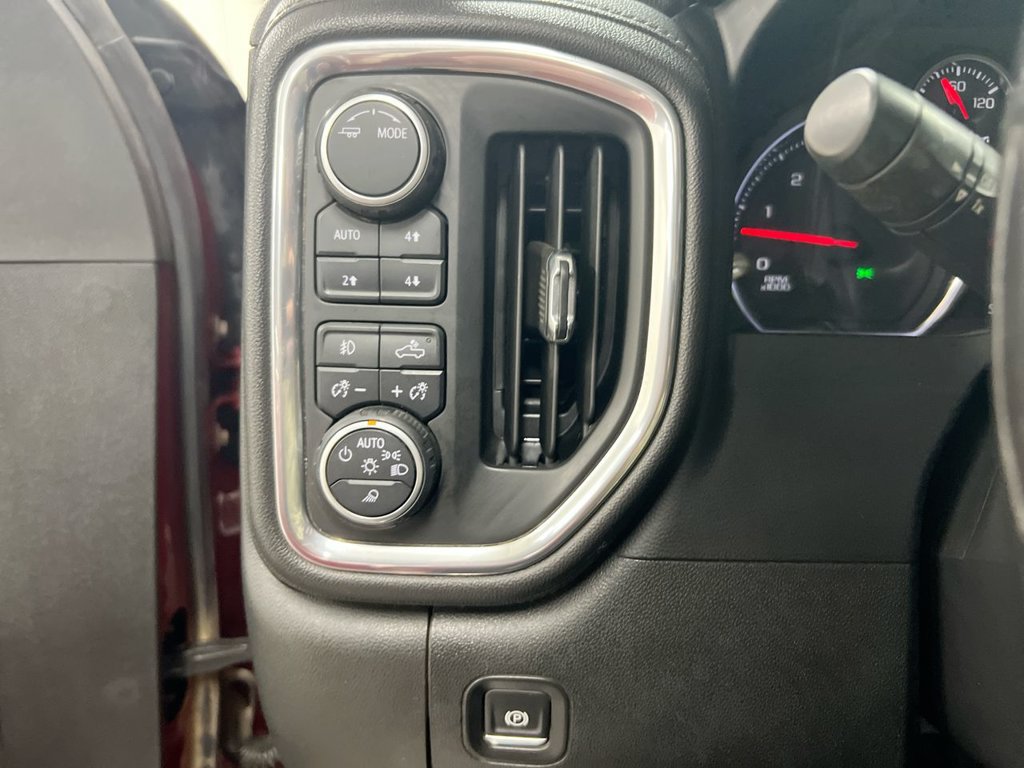 Used 2020 Chevrolet Silverado 2500 LTZ w/ LTZ Plus Package AWD/4WD image 18