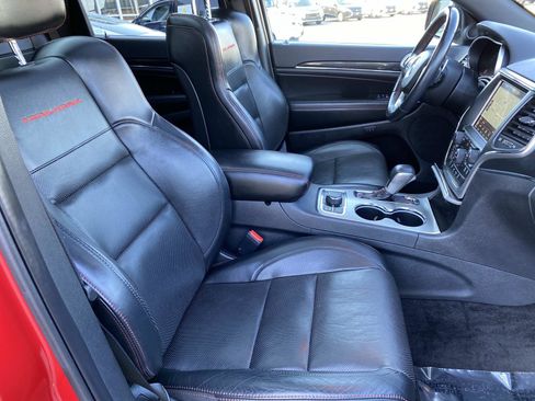 Used 2018 Jeep Grand Cherokee Trailhawk w/ Trailhawk Luxury Group image 21