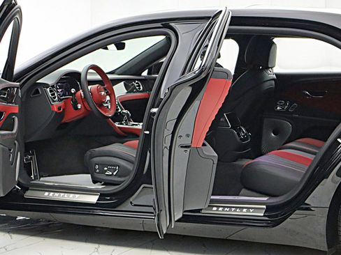 Certified 2023 Bentley Flying Spur S V8 AWD/4WD image 6