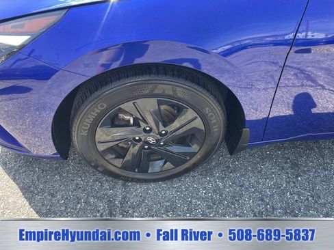 Used 2023 Hyundai Elantra SEL FWD image 10